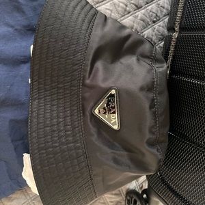 Prada Re Nylon bucket hat